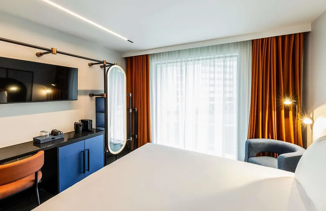 Tribe Terminal 2 Manchester Airport By Accor-1